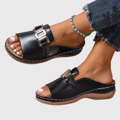 Mave | Gold Chain Buckle Flat Comfort Sandals